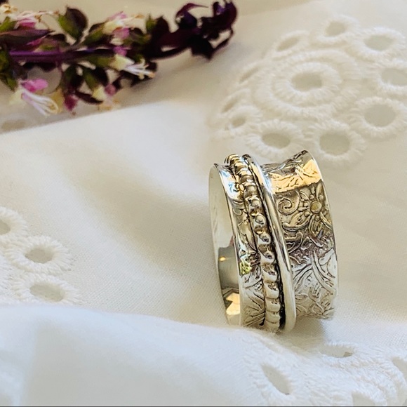 Classic Spinner Spinning Sterling Silver Ring - Picture 9 of 9